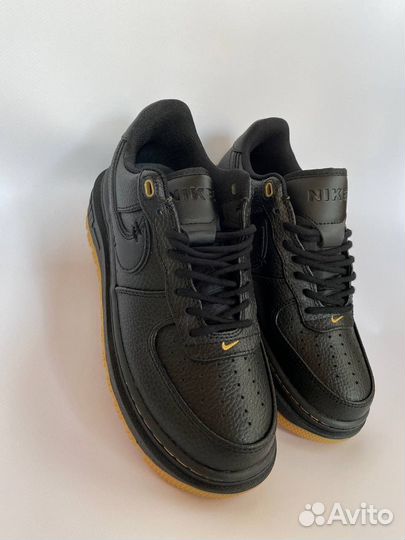 Кеды Nike Air Force 1 luxe