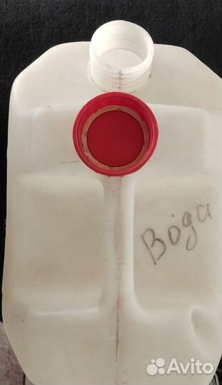 Продам канистру для воды