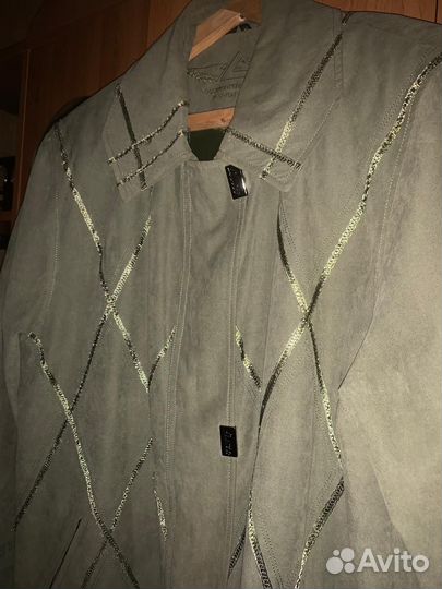 Плащ демисезонный женский 52