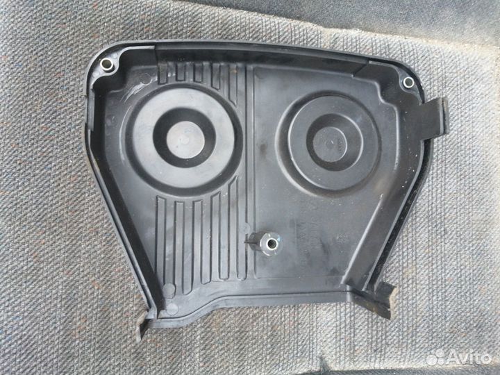 Передняя крышка ремня грм передняя Subaru Legacy