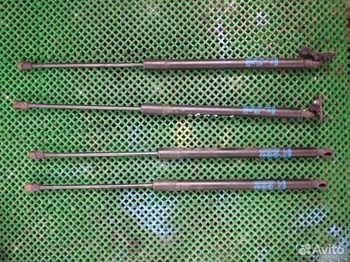 Газовый упор крышки багажника Chevrolet Aveo 2