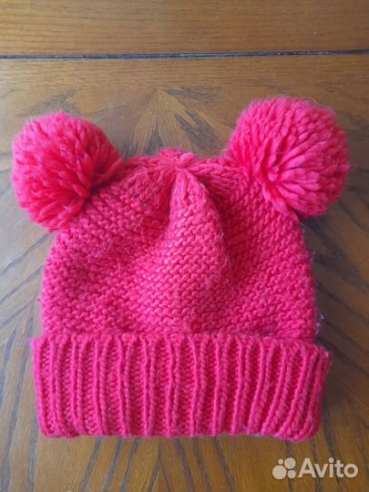 Продам новую детскую шапку для девочки