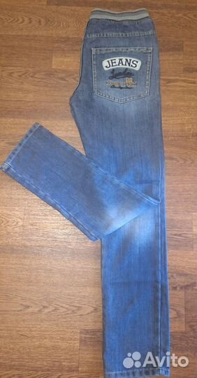 Джинсы
