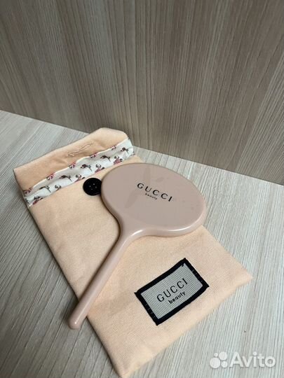 Зеркало Gucci Beauty