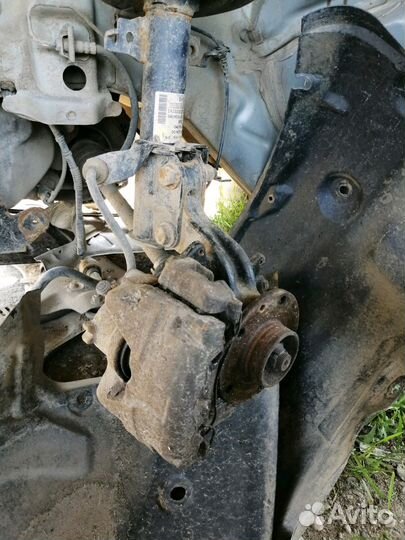 Суппорт Renault Megan III