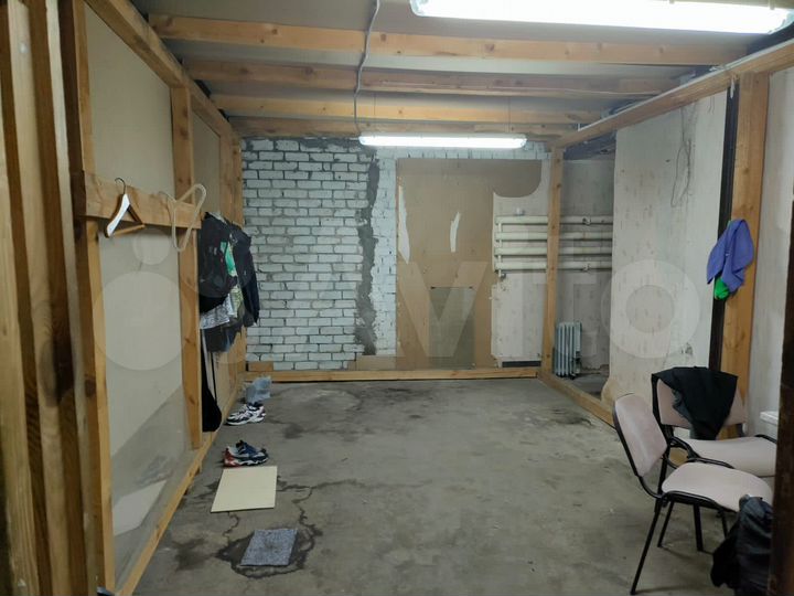 Производственный склад, 328.9 м²