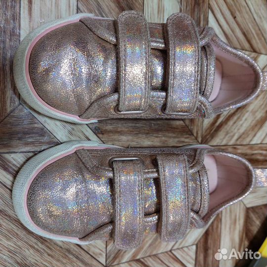 Детская обувь для девочек HM