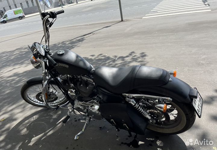 Sportster Seventy-Two XL1200V