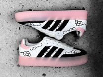 Adidas Samba 2.0 x Hello Kitty