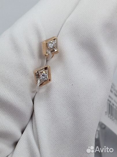 Золотые серьги с фианитом