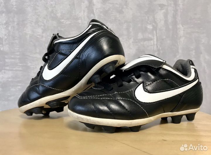 Бутсы Nike детские футбольные