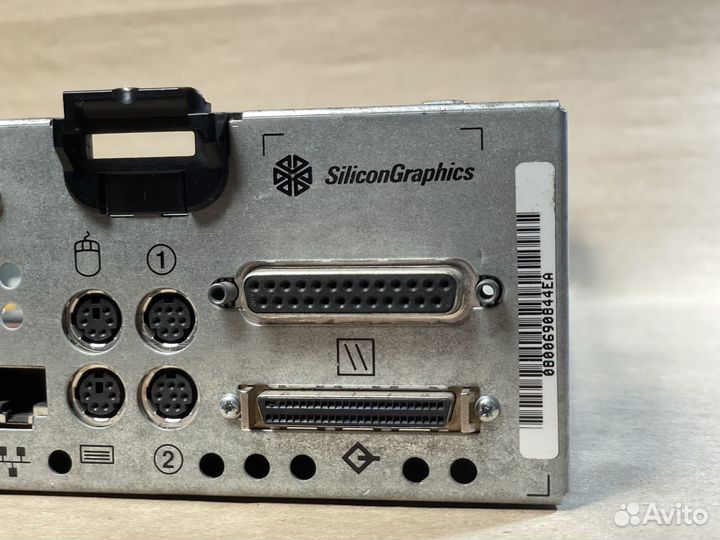 Материнская плата и шасси для SGI Indy