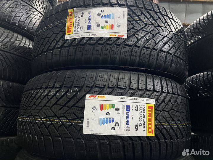 Pirelli Scorpion Winter 2 Elect 265/35 R22 и 285/35 R22 102V