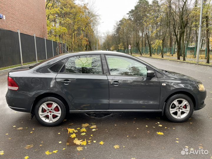 Volkswagen Polo 1.6 МТ, 2011, 250 000 км