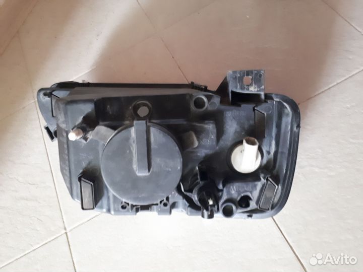 Фара передняя левая renault logan 2008