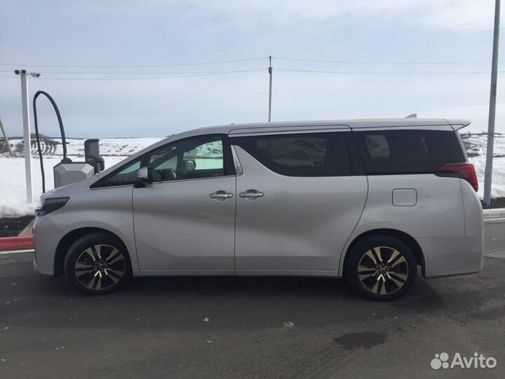 Toyota Alphard 3.5 AT, 2019, 140 000 км