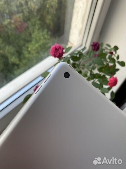 iPad 7 поколения 2019