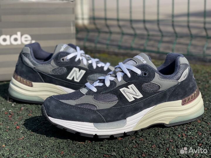 New Balance 992 Navy Grey