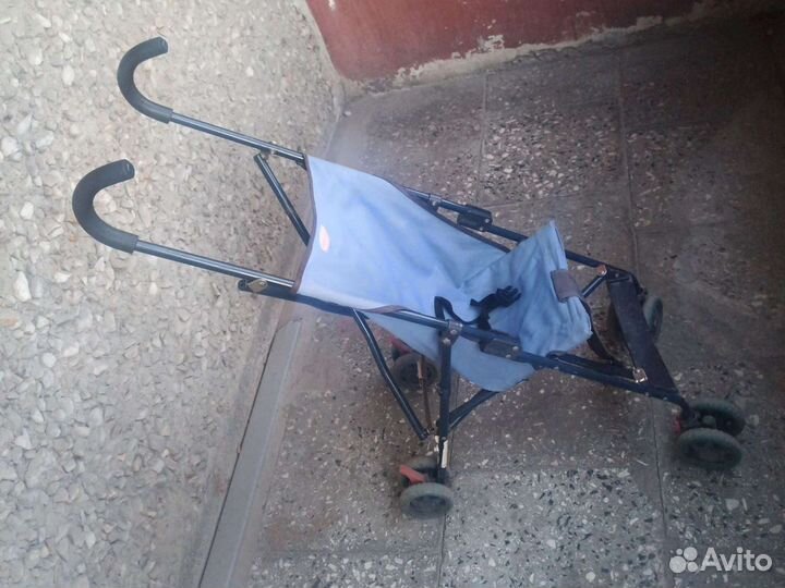 Детская коляска трость