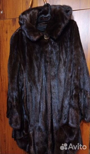 Шуба норковая с капюшоном новая