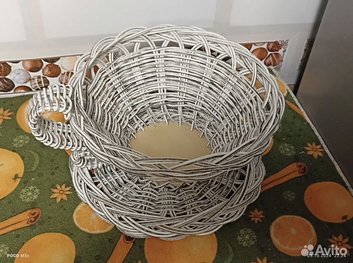 Корзина под фрукты или конфеты. Ручная работа