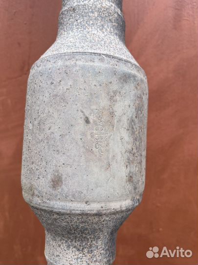 Средняя часть глушителя с катализатором