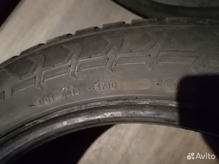Nokian Tyres Hakkapeliitta 5 SUV 275/45 R20