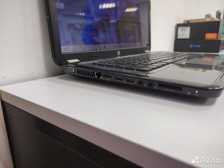 Ноутбук intel i7 /8GB /SSD