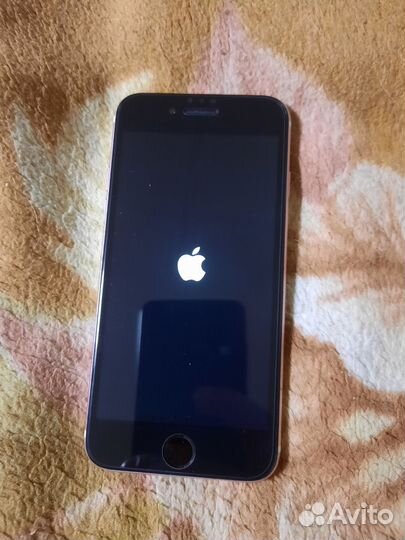 iPhone 7, 32 гб