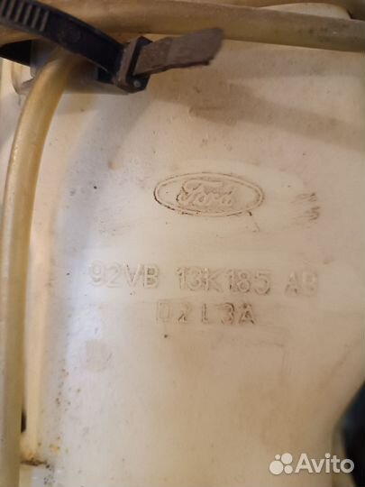 Бачек омывателя Форд Транзит