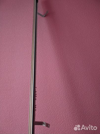 Карниз настенный для штор