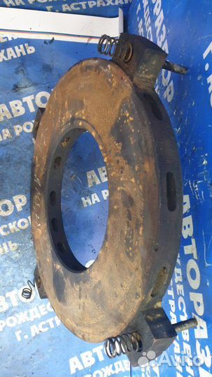 Переходная плита. Маз 5432 седельный ямз 236 2007