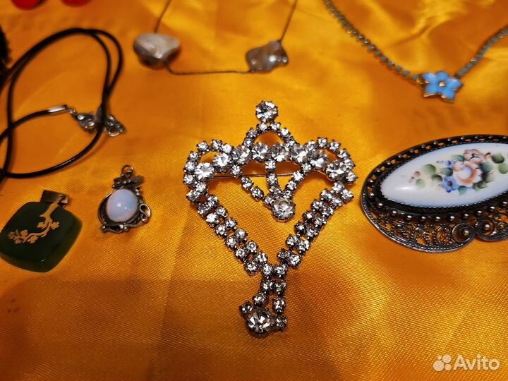 Винтажные украшения броши,серьги,бусы,натур.камни