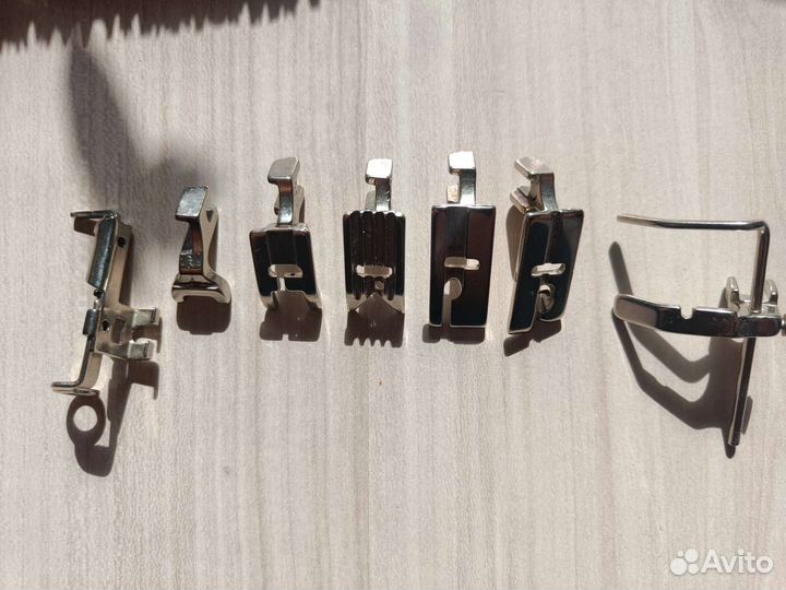 Лапки для швейной машинки 