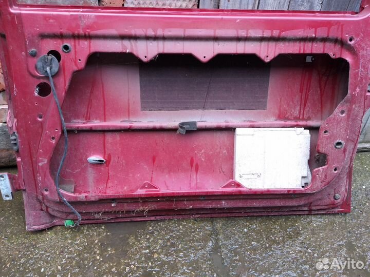 Дверь правая Volkswagen Beetle (фольксваген битл)