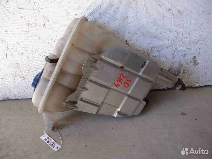 Бачок расширительный Audi Q5 8R 8K0121405N