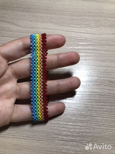 Браслет из бисера