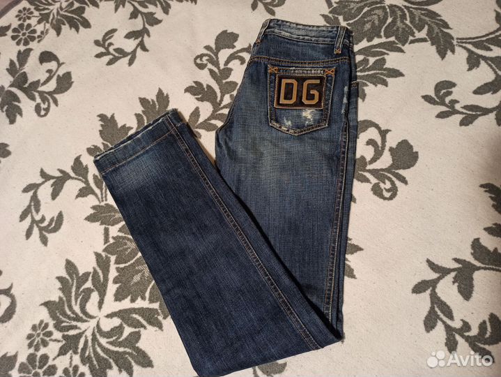 Женские джинсы DG на бедрах 40 размер