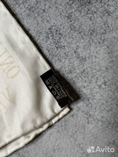 Шёлковый платок Valentino / Оригинал