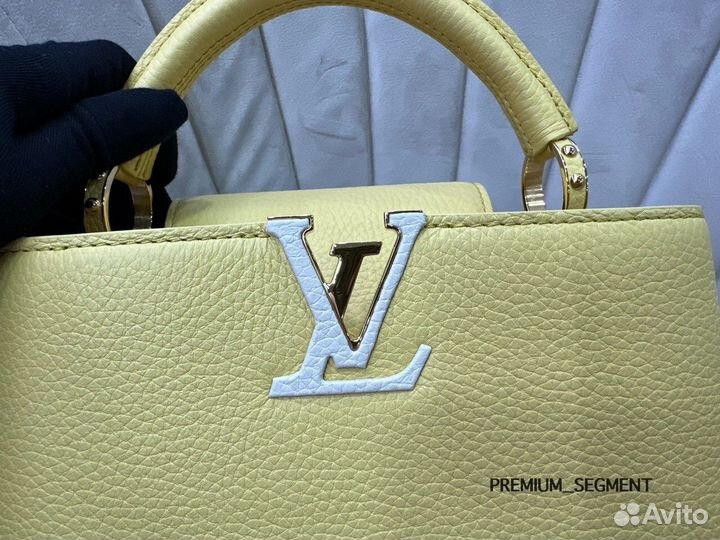 Сумка Louis Vuitton Capucines жёлтая