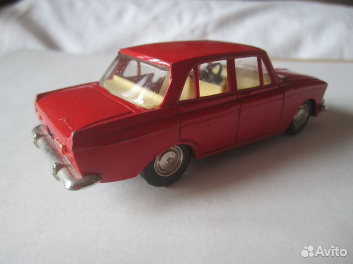 Модель Иж-Москвич-412-Иж А10