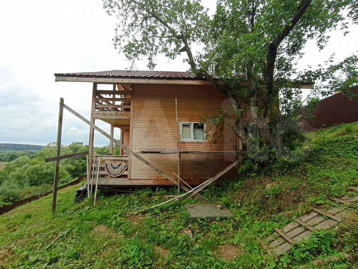 Дом 97,6 м² на участке 8 сот.