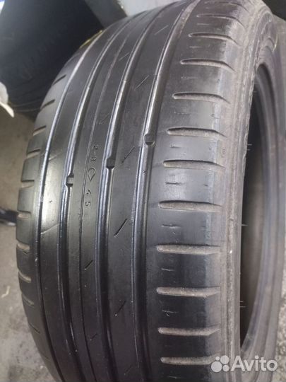 Nokian Tyres Hakka Z 235/55 R18 104W