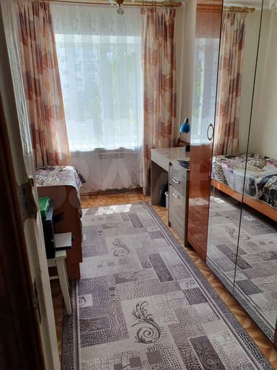 3-к. квартира, 50 м², 3/5 эт.