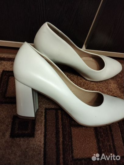 Туфли женские 39 размер
