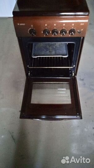 Газовая плита гефест бу 60 см. четыре комфорки