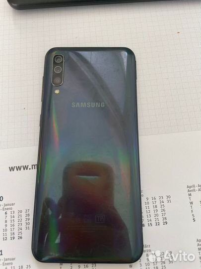 Samsung Galaxy A50, 4/64 ГБ