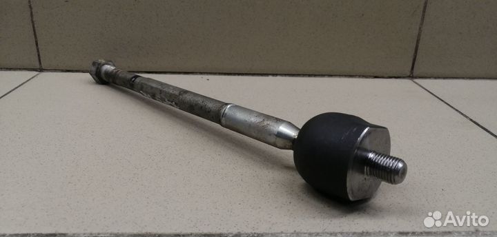 Тяга рулевая правая Hi Lux 2015