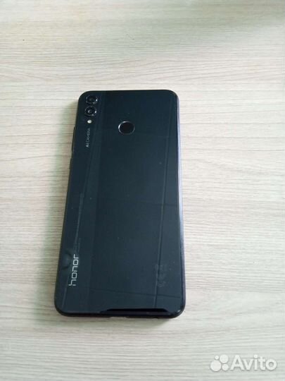 Телефон Huawei honor 8х