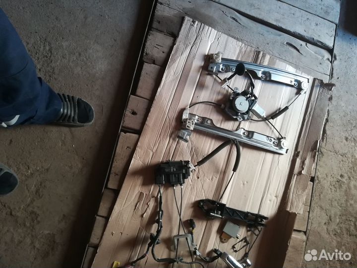 Проводка двери передней правой Ниссан теана j31